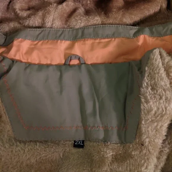 Parka - Picture 3 of 3